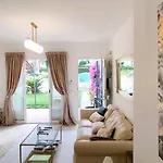 Con Jardin Y Piscina En Playa Διαμέρισμα