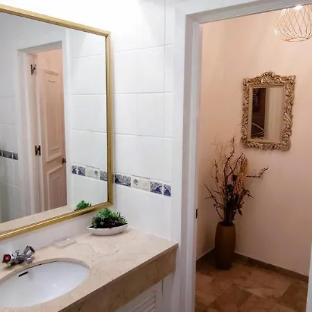 Con Jardin Y Piscina En Playa Appartement