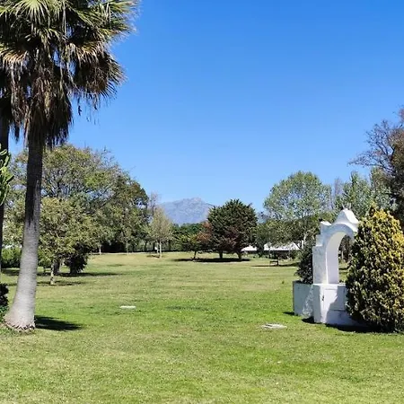 Apartment Con Jardin Y Piscina En Playa Estepona