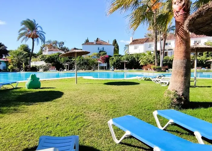 Apartment Con Jardin Y Piscina En Playa *